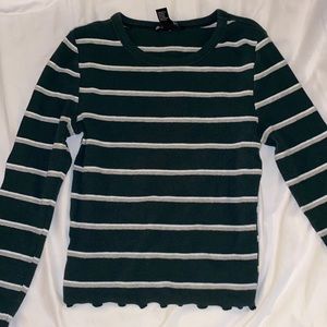 Forever 21 green and white striped cropped long sleeve shirt